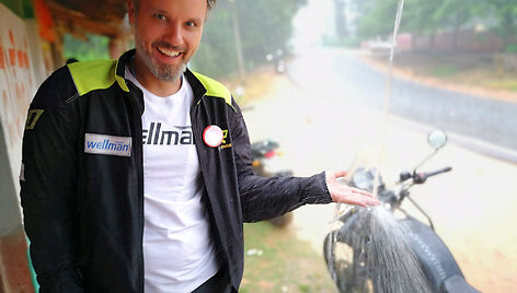 Karolis Mieliauskas spalvotoje Indijoje, Bangalūre