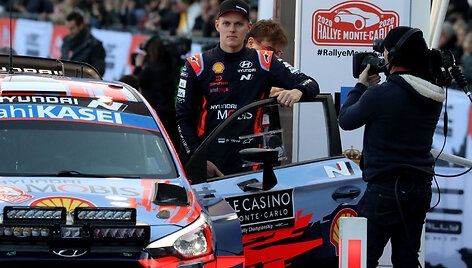 Ottas Tanakas ir Martinas Jarveoja debiutavo &bdquo;Hyundai&ldquo; komandoje Monte Carlo WRC