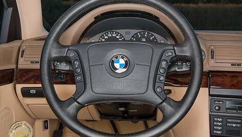 Parduodamas 1997 m. 7-os klasės BMW 