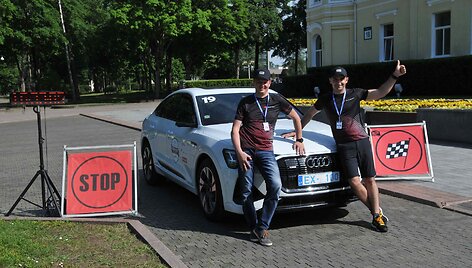 Elektromobilių lenktynės &bdquo;Ignitis ON: pažink Lietuvą!&ldquo;