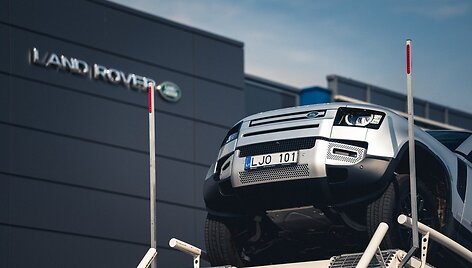 &bdquo;Land Rover&ldquo; bekelės i&scaron;&scaron;ūkis Vilniuje