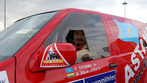 2008 m. Dakaro pradžia Lisabonoje: at&scaron;auktas startas nuvylė Antaną Juknevičių 