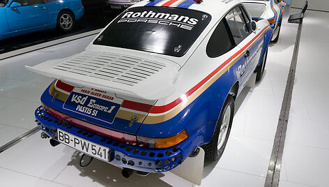 Porsche visomis priemonėmis stengėsi i&scaron;laikyti žemą automobilio svorį. (Morio, Wikimedia(CC BY-SA 3.0)