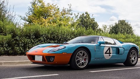 2005-ųjų Ford GT. (Ben, Wikimedia(CC BY-SA 2.0)