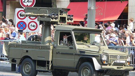 P4 su Mistral raketomis gale. (David Monniaux, Wikimedia (CC BY-SA 3.0)
