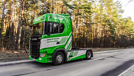 „DKV LIVE Metų sunkvežimio“ rinkimuose – tituluotas švedas „Scania 450 S“