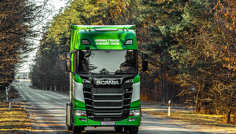 „DKV LIVE Metų sunkvežimio“ rinkimuose – tituluotas švedas „Scania 450 S“