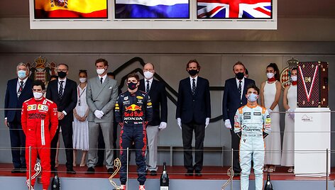 Formulės 1 Monaco GP lenktynes laimėjo Maxas Verstappenas