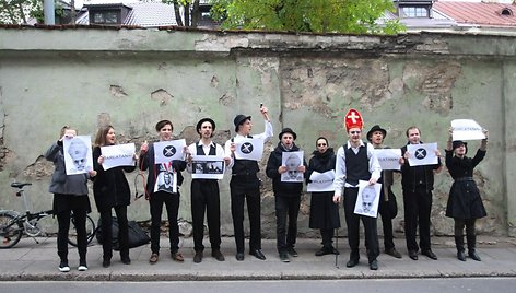 „No theatre“  ir Vido Bareikio protestas prieš vieną iš svarbiausių teatro festivalio „Sirenos“ svečių