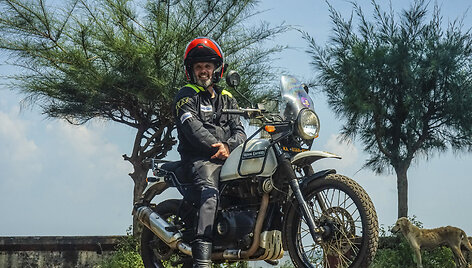 Karolis Mieliauskas ir &bdquo;Royal Enfield&ldquo;