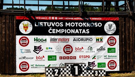 Motokroso čempionato etapas Mickūnų MX parke Anyk&scaron;čiuose