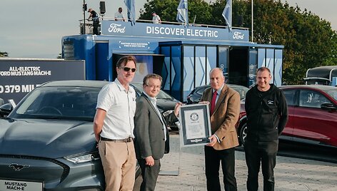 Elektromobilio &bdquo;Ford Mustang Mach-E&ldquo; rekordas