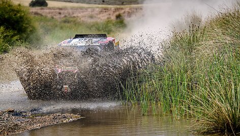 Rokas Baciu&scaron;ka ir Mindaugas Lelys Pasaulio taurės &bdquo;Cross Country Baja&ldquo; lenktynėse Ispanijoje, ralyje &bdquo;Aragon&ldquo;