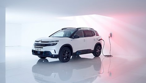 Citroën C5 Aircross PHEV (gamintojo nuotr.)