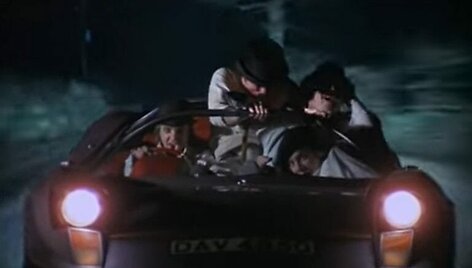 Durango 95 filme &bdquo;Prisukamas apelsinas&ldquo;. (Ekrano nuotrauka)
