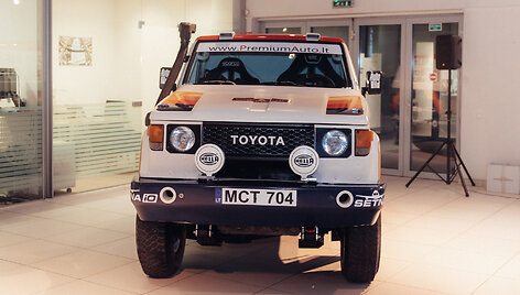 V.Valiukevičiaus ir P.Kavaliausko Toyota Land Cruiser 71
