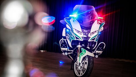 Naujieji policijos motociklai BMW R1250 RT
