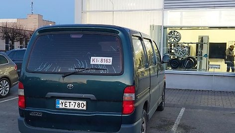 Kimmo „Toyota Hiace“, skirta Ukrainos gynėjams