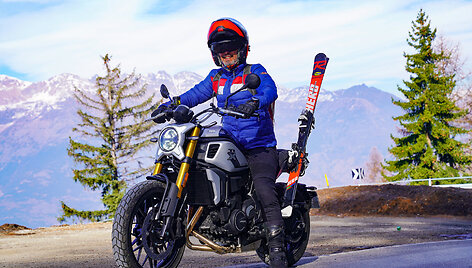 Karolis Mieliauskas, diena su motociklu Italijoje