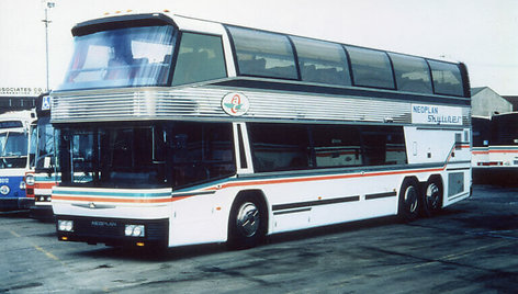 Štai kaip atrodė įprastas 1983-iųjų Neoplan Skyliner dviaukštis. (AC Transit, Wikimedia(CC BY 2.0)