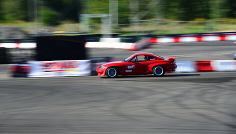 &bdquo;Gymkhana Grid&ldquo; čempionas Mantas &Scaron;liogeris dalyvaus Press Ralyje