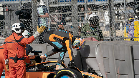 Danielio Ricciardo (McLaren) avarija Monako GP treniruotėje