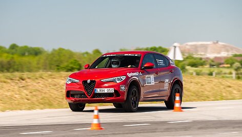 Alfa Romeo Press ralyje 