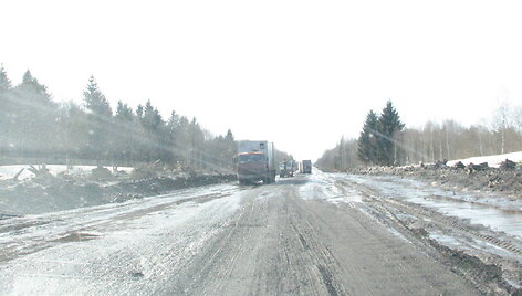 Klaikios eismo sąlygos magistralėje Maskva-Ryga (250 km)