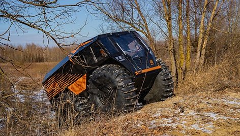 Ukrainietiškas visureigis Sherp