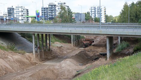 Nauja sankryža Pilaitėje, Smalinės gatvėje