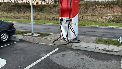 Elektromobilių įkrovimo stotelė Vilniuje, Circle K degalinėje