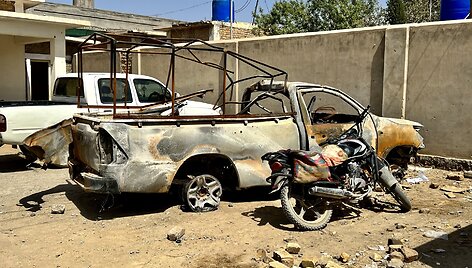 Karolio Mieliausko kelionė per Pakistaną su apsauga