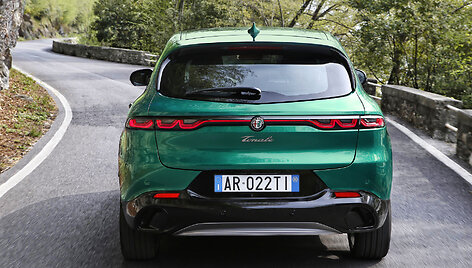 Konkursas &bdquo;Lietuvos metų automobilis 2023 m.&ldquo;, pretendentas Alfa Romeo Tonale