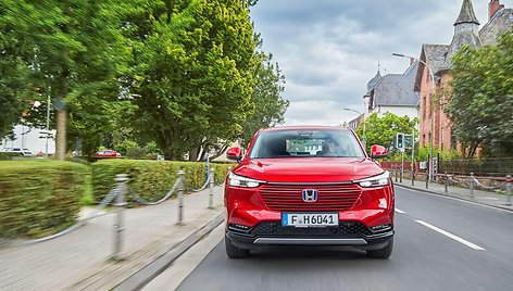 Pretendentas į „Lietuvos metų automobilio 2023 m.“ titulą: Honda HRV