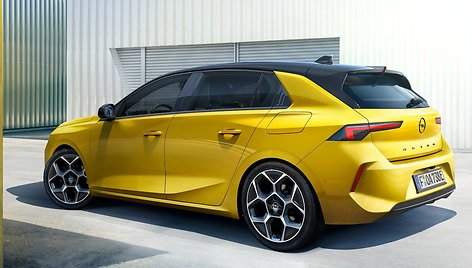 Pretendentas tapti „Lietuvos metų automobiliu 2023 m.“ Opel Astra