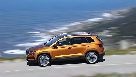 Pretendentas tapti Lietuvos metų automobiliu 2023 m.: „Škoda Karoq Style“