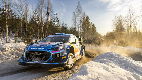 Ottas Tanakas ir Martin Jarveoja laimėjo WRC &Scaron;vedijos ralį