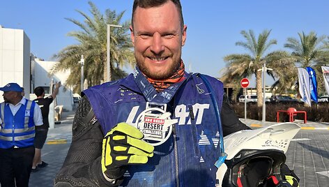 Modestas Siliūnas ir Gediminas &Scaron;atkus fini&scaron;avo Abu Dhabi Desert Challenge