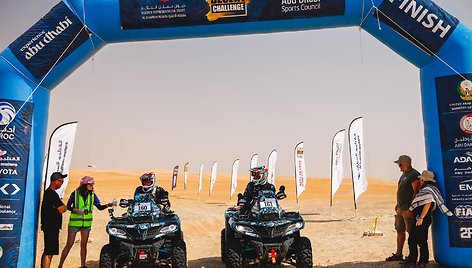 Adomas Gančierius keturračių klasėje Abu Dhabi Desert Challenge užėmė trečią vietą