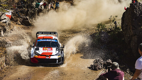 Meksikos WRC etapas, pirmoji diena, Takamoto KATSUTA