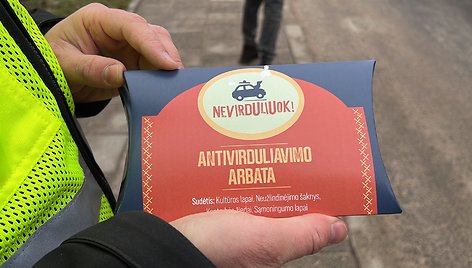 LTSA ir kelių policija dalijo arbatą nuo „virduliavimo“