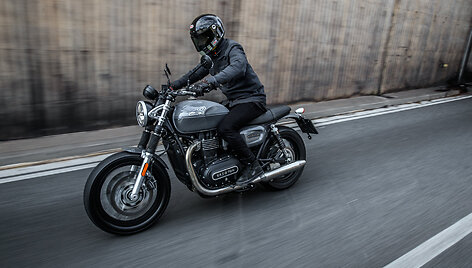 Motociklas &bdquo;Brixton Cromwell 1200&ldquo;