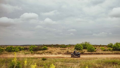 CFMoto Thunder RT fini&scaron;as Breslau ralyje