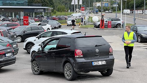 Degalų kainų mažinimo akcija Circle K ir Viada degalinėse privertė keisti kainas ir konkurentus