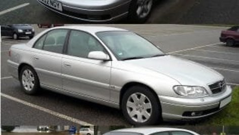 Vauxhall Omega, Opel Omega ir Cadillac Catera. (Wikimedia)