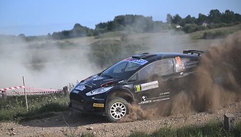 Vaidotas Pa&scaron;kevičius su Ford Fiesta N5 Elektrėnų ralyje