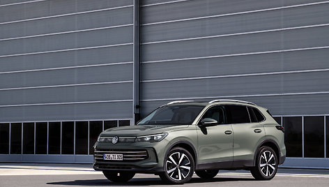 Naujas hibridinis „Volkswagen Tiguan " (2023)