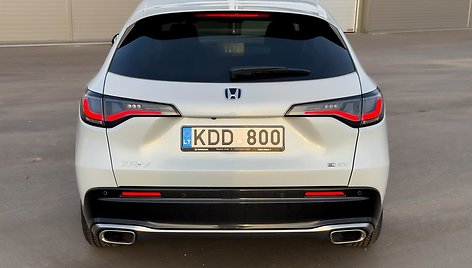 Pretendentas tapti „Lietuvos metų automobiliu 2024 m.“: „Honda ZR-V“