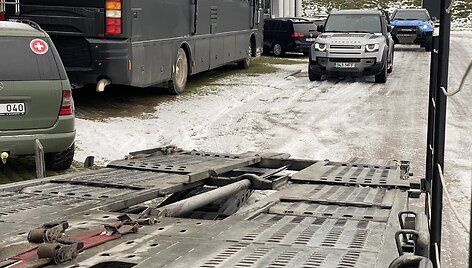 Karolis Rai&scaron;ys ir Žilvinas Pekarskas į Dakaro ralį važiuoja &bdquo;Land Rover Defender 130&ldquo;