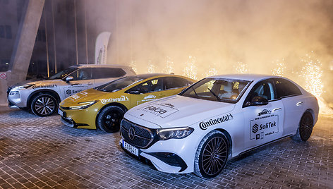 „Mercedes-Benz“ E klasė „Metų automobilio 2024 m.“ rinkimuose